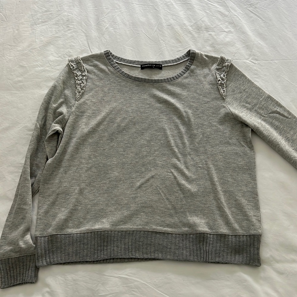 Size large sweatshirt in great condition